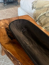 Cargar imagen en el visor de la galería, Charola decorativa Negra