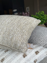 Cargar imagen en el visor de la galería, Cojín Cosse N