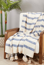 Cargar imagen en el visor de la galería, Frazada Rayada