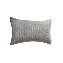 Cargar imagen en el visor de la galería, Cojín Rayos M