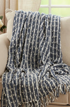 Cargar imagen en el visor de la galería, Frazada Skyfall