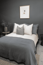 Cargar imagen en el visor de la galería, Colcha Gris Oxford De Gasa 100% Algodón