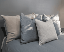 Cargar imagen en el visor de la galería, Cojín Beige Element (Tela)