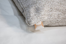 Cargar imagen en el visor de la galería, Cojín Sueños