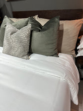 Cargar imagen en el visor de la galería, Cojín Dusk Grey