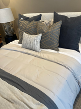 Cargar imagen en el visor de la galería, Cojín Caramel M