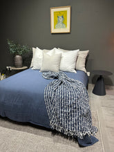 Cargar imagen en el visor de la galería, Colcha Azul De Gasa 100% Algodón