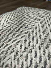 Cargar imagen en el visor de la galería, Cojín Dusk Grey