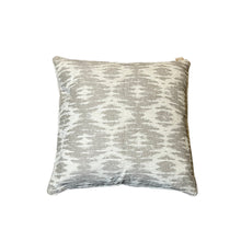 Cargar imagen en el visor de la galería, Cojín Ivory S