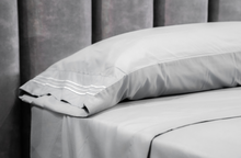 Cargar imagen en el visor de la galería, Sábana Gris Claro