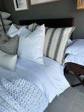 Cargar imagen en el visor de la galería, Cojín Sugar