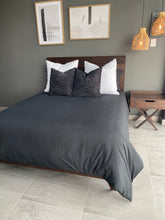 Cargar imagen en el visor de la galería, Funda de Duvet Negro