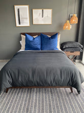 Cargar imagen en el visor de la galería, Funda de Duvet Negro