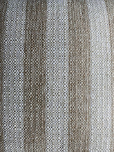 Cargar imagen en el visor de la galería, Cojín Saybrock