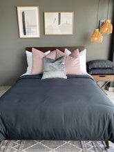 Cargar imagen en el visor de la galería, Funda de Duvet Negro