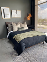 Cargar imagen en el visor de la galería, Funda de Duvet Negro
