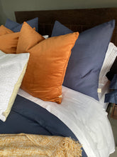 Cargar imagen en el visor de la galería, Cojín Soho Smokeblue