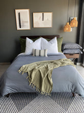 Cargar imagen en el visor de la galería, Cojín Colefax