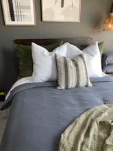 Cargar imagen en el visor de la galería, Cojín Colefax