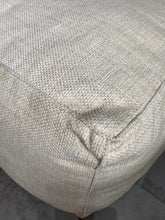 Cargar imagen en el visor de la galería, Puff Cream W