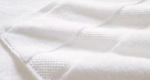 Cargar imagen en el visor de la galería, Toalla Blanca