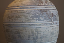 Cargar imagen en el visor de la galería, Jarrón [044]
