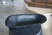 Cargar imagen en el visor de la galería, Charola decorativa Negra
