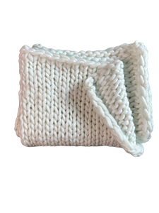 Frazada Blanca Chunky Hand Knitted